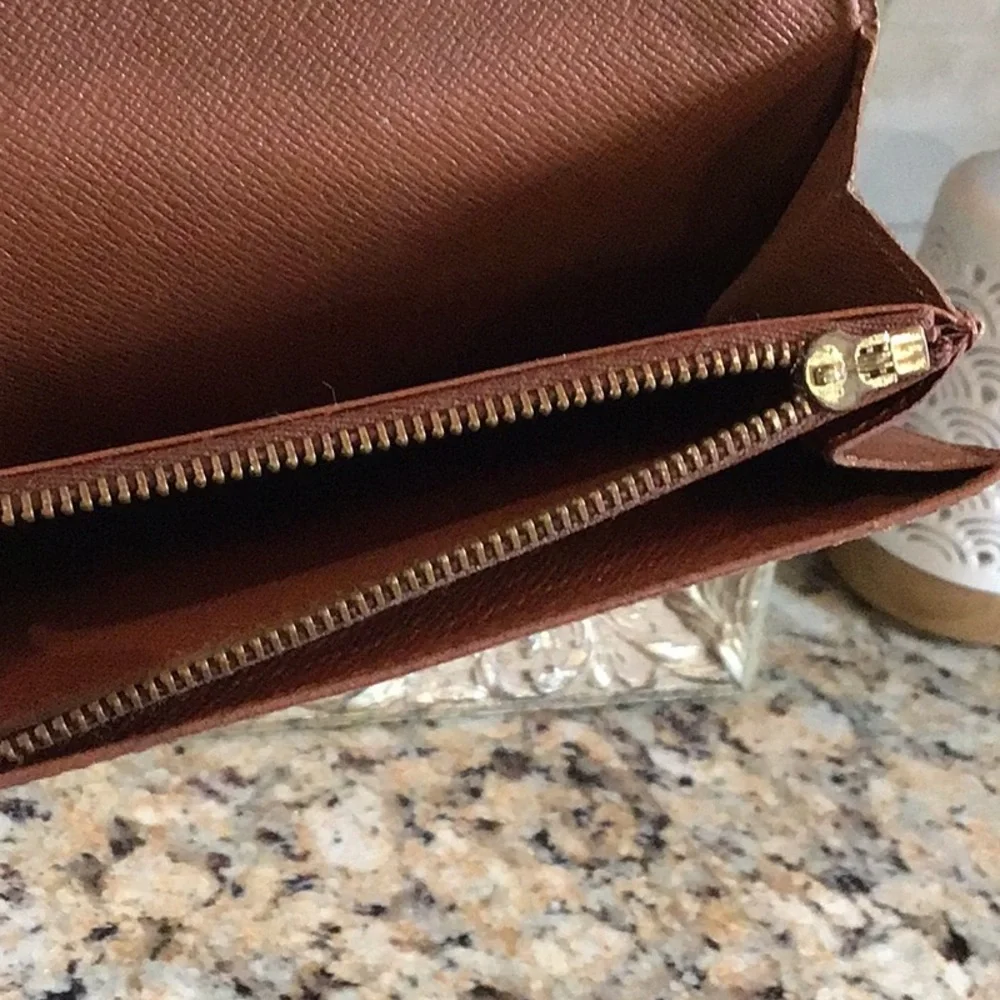 Louis Vuitton Long Short Portereuille Sarah Monogram set need zipper pulls